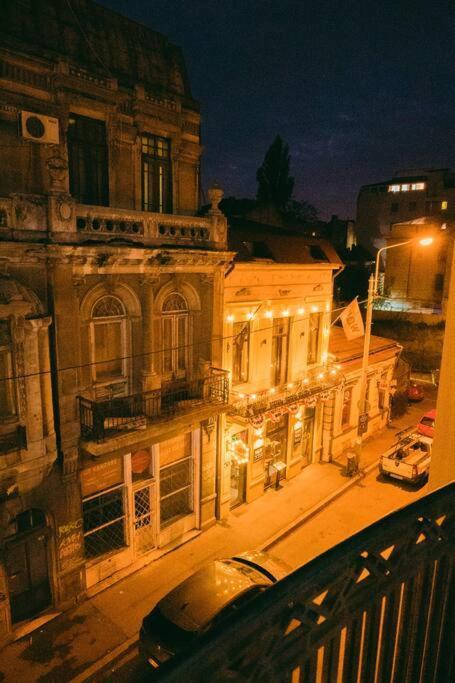 House Of Art Apartment Bucharest Exterior photo